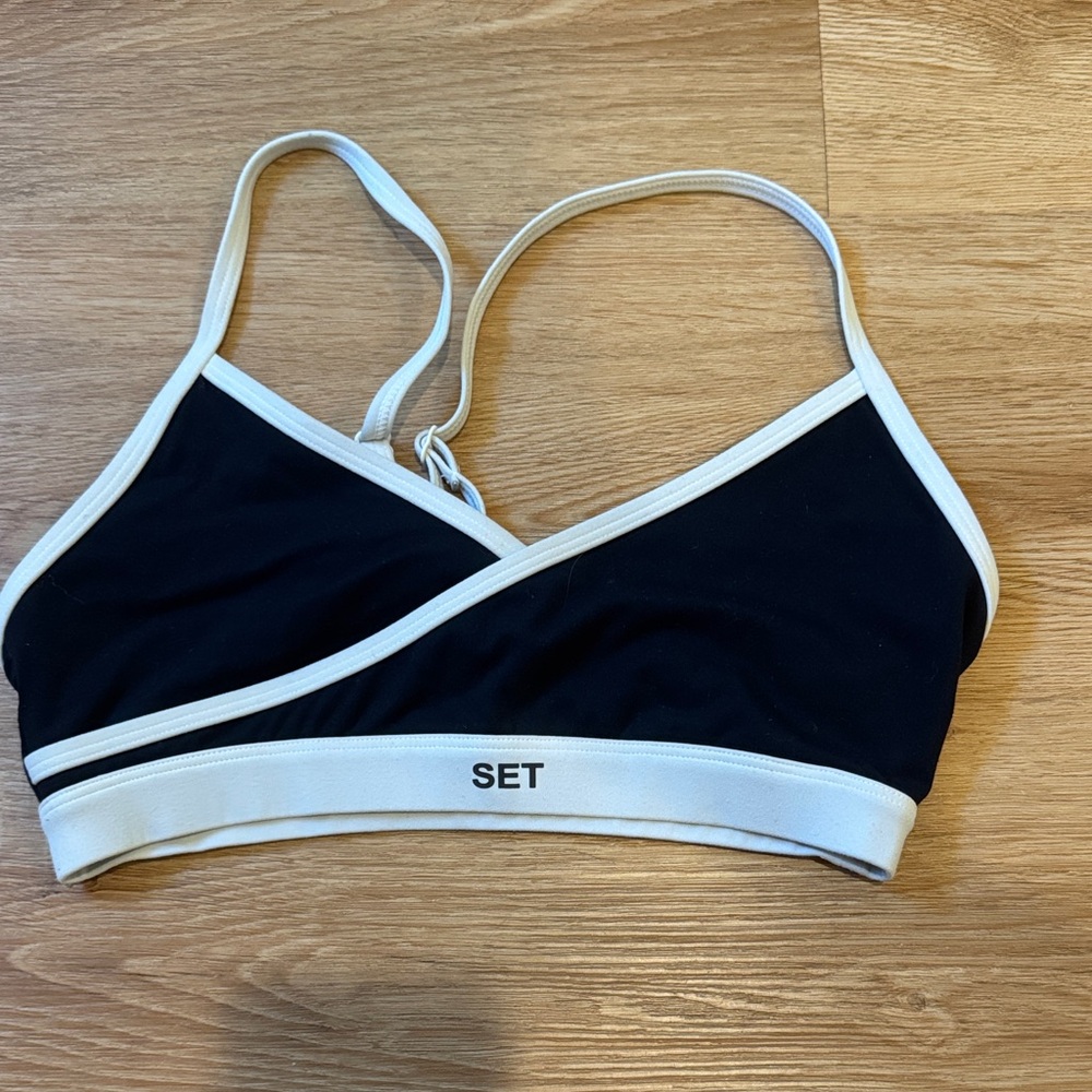 SET ACTIVE AirLuxe Sportsbra